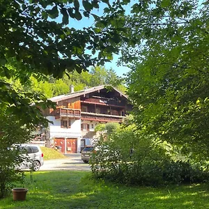  Apartment Haus Am Wald -fewo 2